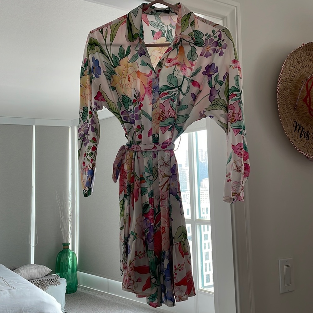 Floral ZARA mini dress size XS